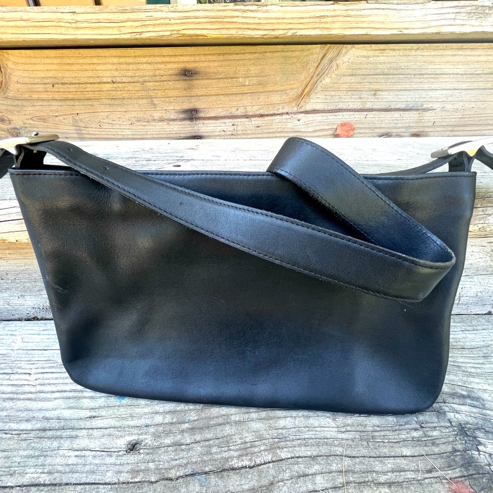 Vintage Legacy Coach BOC-9407 - Excellent Condition!